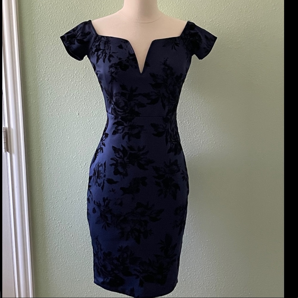 Dark blue dress
